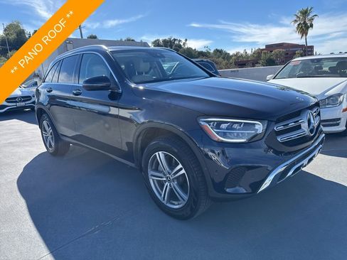Used 2022 Mercedes-Benz GLC 300 4MATIC image 3