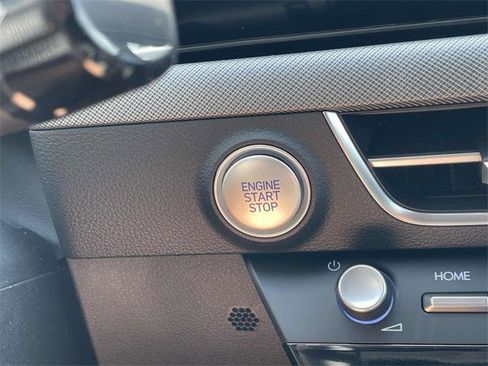 New 2025 Hyundai Sonata SE image 30