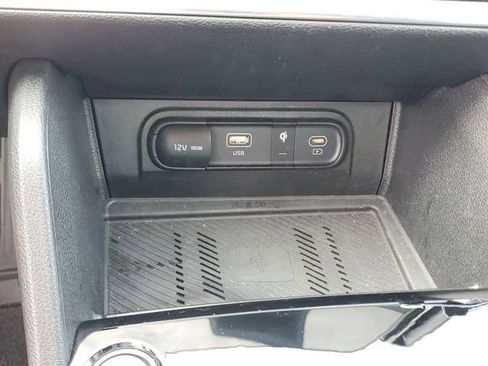 Certified 2024 Kia Sportage EX FWD image 29