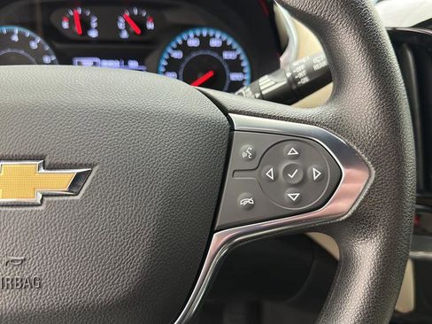 Used 2023 Chevrolet Traverse LS w/ Safety Package AWD/4WD image 16