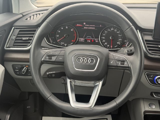 Used 2022 Audi Q5 2.0T Premium AWD/4WD image 25