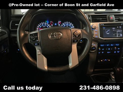 Used 2016 Toyota 4Runner Limited AWD/4WD image 16