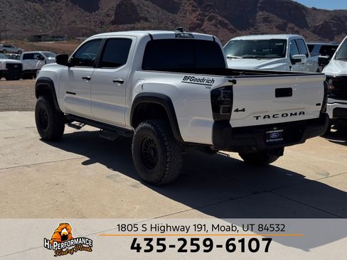 Used 2023 Toyota Tacoma TRD Off-Road AWD/4WD image 9