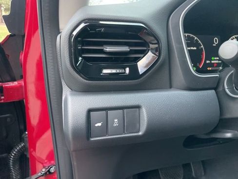 New 2025 Honda Pilot EX-L image 19