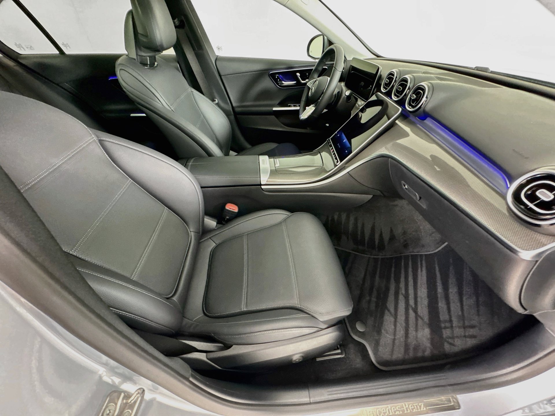 Certified 2026 Mercedes-Benz C 300 Sedan image 29