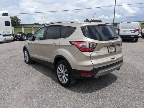 Used 2017 Ford Escape Titanium FWD image 6