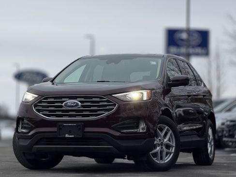 Certified 2022 Ford Edge SEL w/ Convenience Package image 1