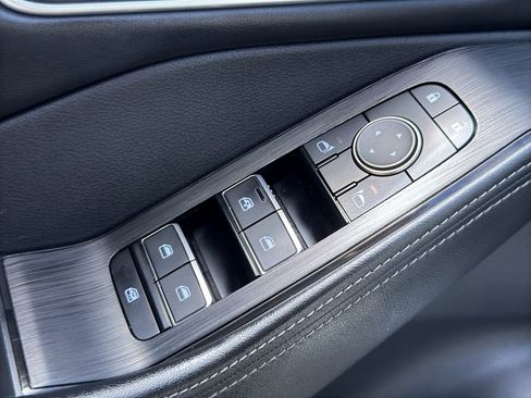 Certified 2023 Nissan Rogue Platinum AWD/4WD image 25