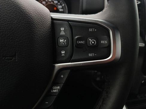 Used 2025 RAM 1500 Lone Star image 18