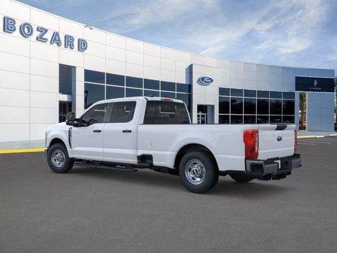 New 2026 Ford F250 XL w/ XL Chrome Package image 4