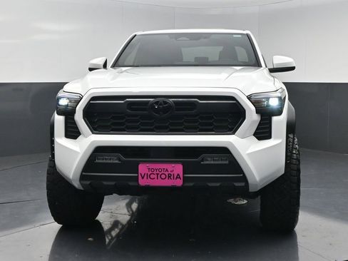 Used 2024 Toyota Tacoma TRD Off-Road AWD/4WD image 16