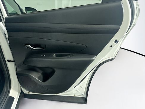 Used 2025 Hyundai Tucson SEL image 32