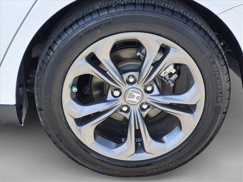 Used 2024 Honda Accord EX image 23