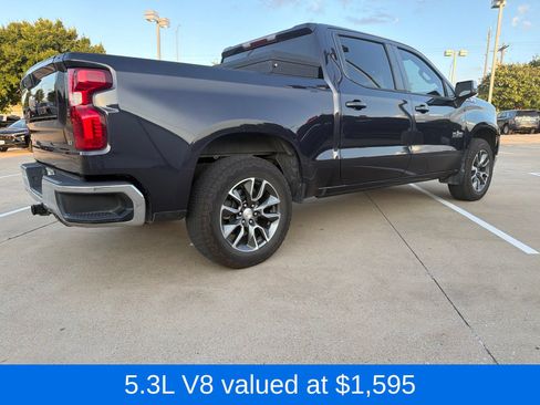 Used 2023 Chevrolet Silverado 1500 LT w/ Z71 Off-Road Package AWD/4WD image 3