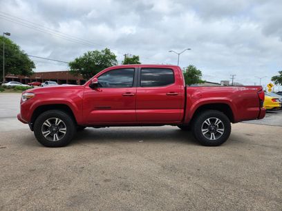 Used 2016 Toyota Tacoma TRD Sport w/ Towing Package