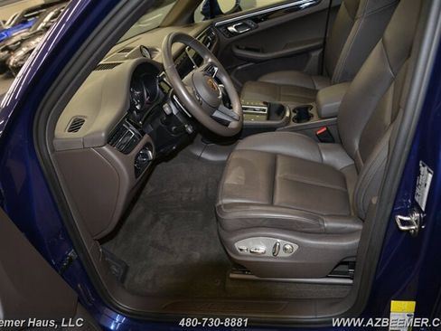 Used 2023 Porsche Macan image 14