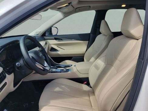 Certified 2025 INFINITI QX60 Luxe FWD image 24