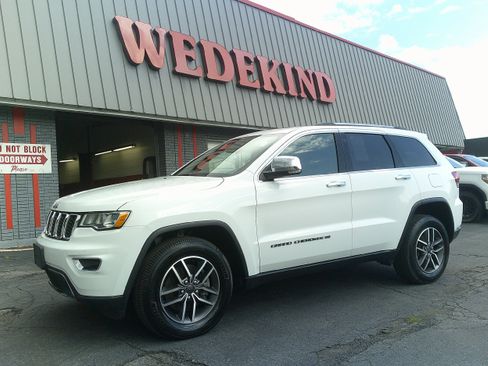 Used 2022 Jeep Grand Cherokee Limited AWD/4WD image 2