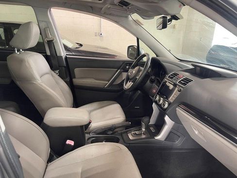 Used 2018 Subaru Forester 2.5i Limited image 4