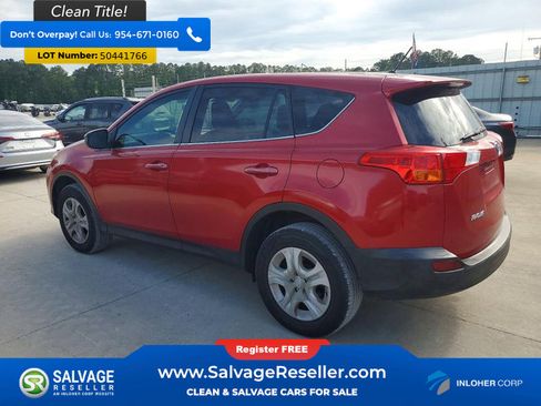 Used 2015 Toyota RAV4 LE FWD image 3