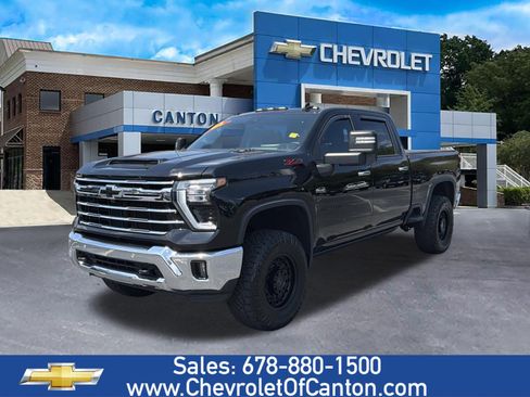 Used 2024 Chevrolet Silverado 2500 LTZ w/ LTZ Convenience Package AWD/4WD image 1