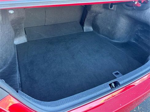 Used 2023 Toyota Camry SE image 5