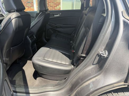 Certified 2024 Ford Edge SEL AWD/4WD image 22