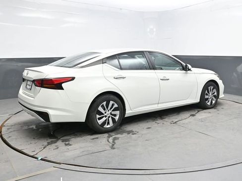 Used 2021 Nissan Altima 2.5 S FWD image 7
