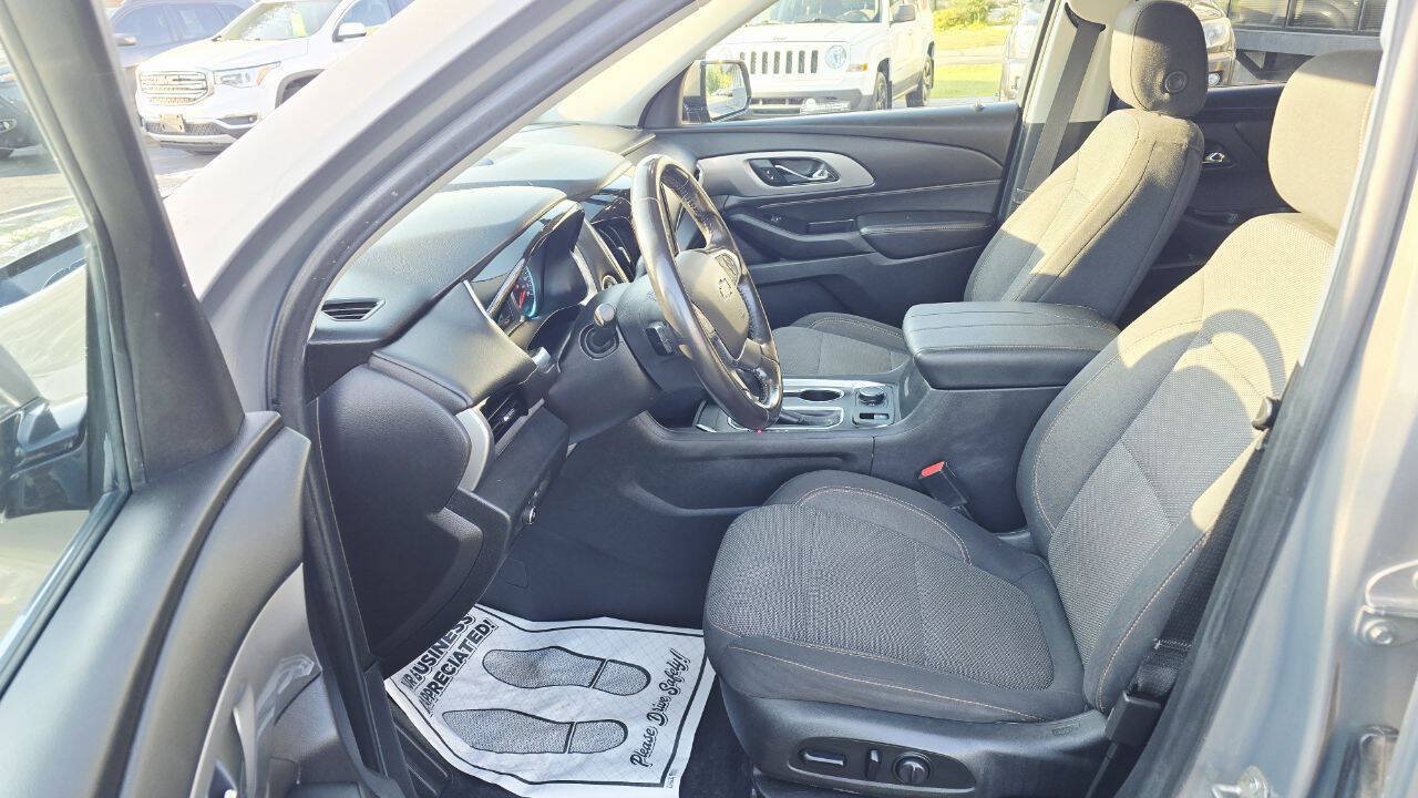 Used 2019 Chevrolet Traverse LT AWD/4WD image 10