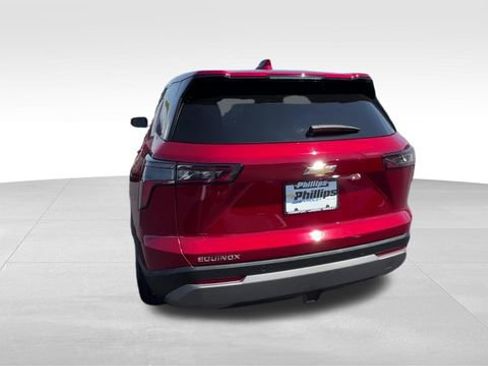 Certified 2025 Chevrolet Equinox LT FWD image 5