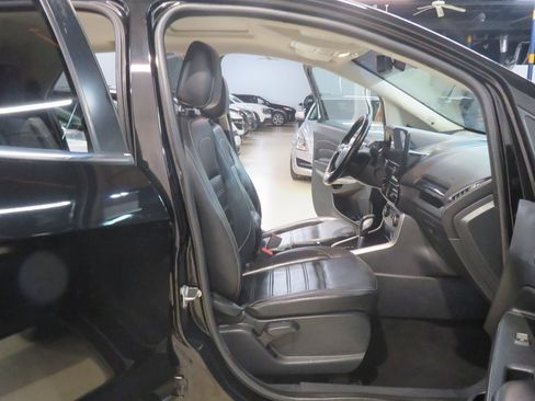 Used 2018 Ford EcoSport Titanium image 15