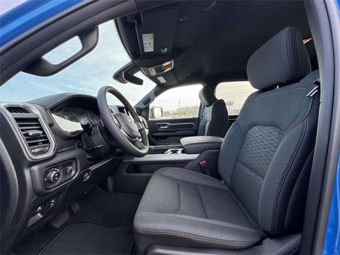 New 2026 RAM 1500 4x4 Crew Cab image 22