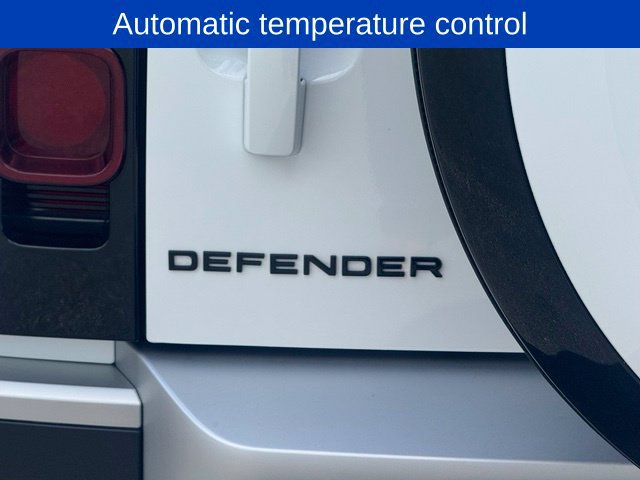 Used 2025 Land Rover Defender 110 S AWD/4WD image 7