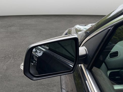 Used 2020 GMC Acadia SLT AWD/4WD image 34