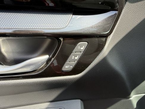 Used 2024 Honda CR-V EX-L image 23