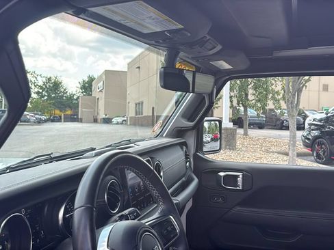 Used 2022 Jeep Wrangler Unlimited Sahara AWD/4WD image 20