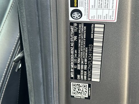 Certified 2020 Mercedes-Benz G 63 AMG 4MATIC image 36