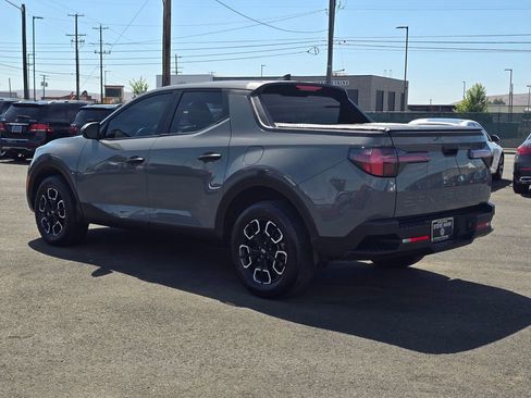 Used 2023 Hyundai Santa Cruz SEL image 3