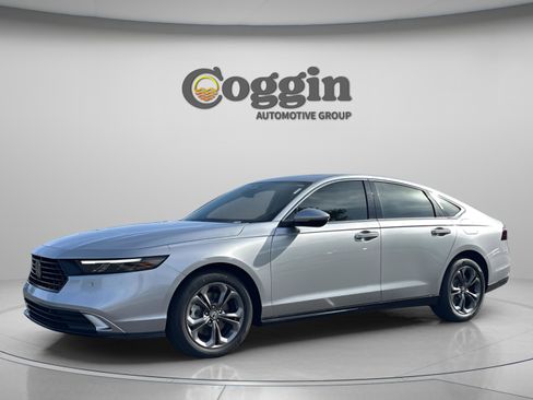 New 2025 Honda Accord EX-L image 3