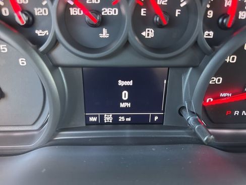 Used 2024 Chevrolet Silverado 1500 Custom image 23