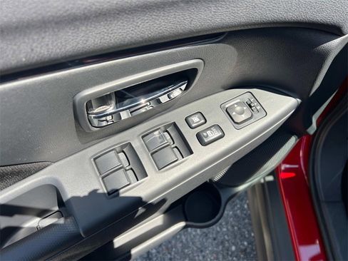 Used 2025 Mitsubishi Outlander Sport SE image 13