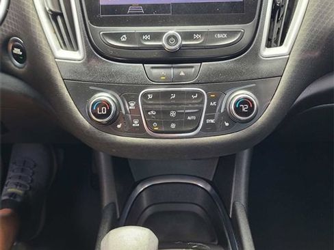 Used 2023 Chevrolet Malibu LT image 27