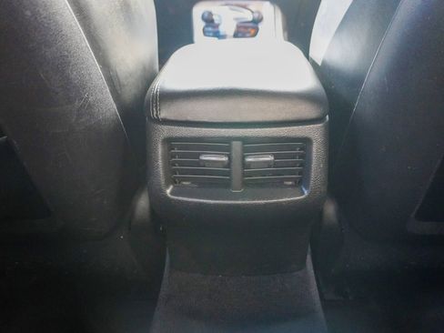 Used 2017 Dodge Challenger SXT Plus image 19