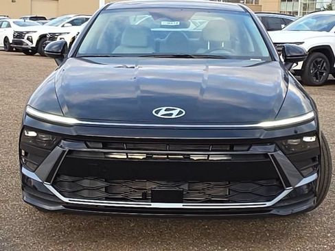 Certified 2026 Hyundai Sonata SE FWD image 18