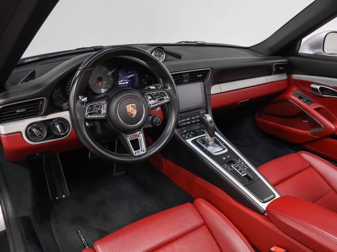 Certified 2017 Porsche 911 Carrera 4S AWD/4WD image 58