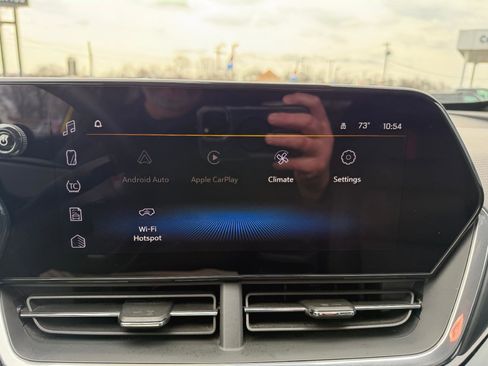 Used 2024 Chevrolet Trax RS w/ Driver Confidence Package image 19