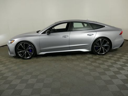 Used 2022 Audi RS 7 Sportback AWD/4WD image 6
