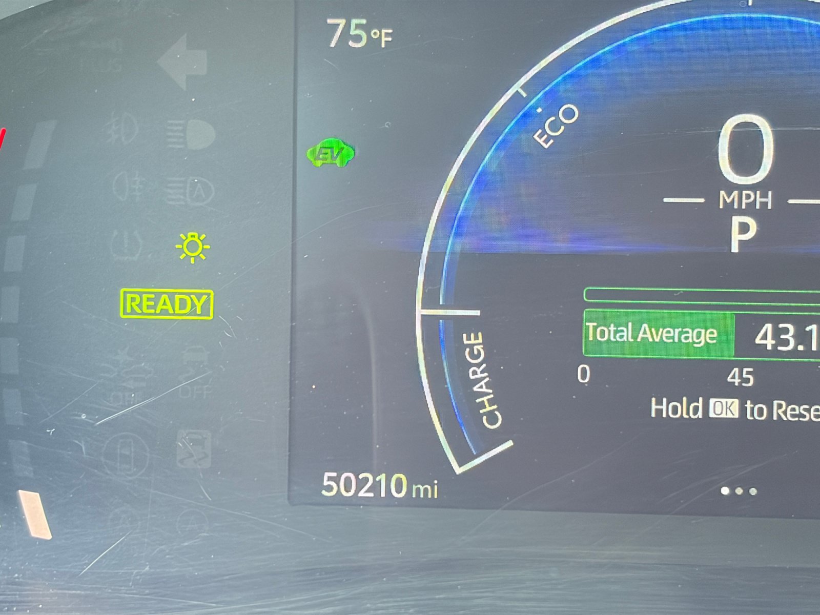Used 2025 Toyota Camry SE FWD image 17