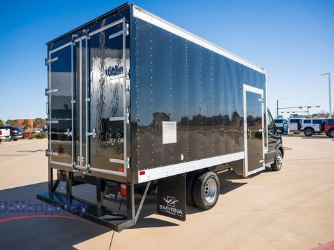 New 2026 Ford Transit 350 RWD image 7