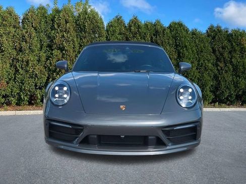 Used 2022 Porsche 911 Carrera S RWD image 2